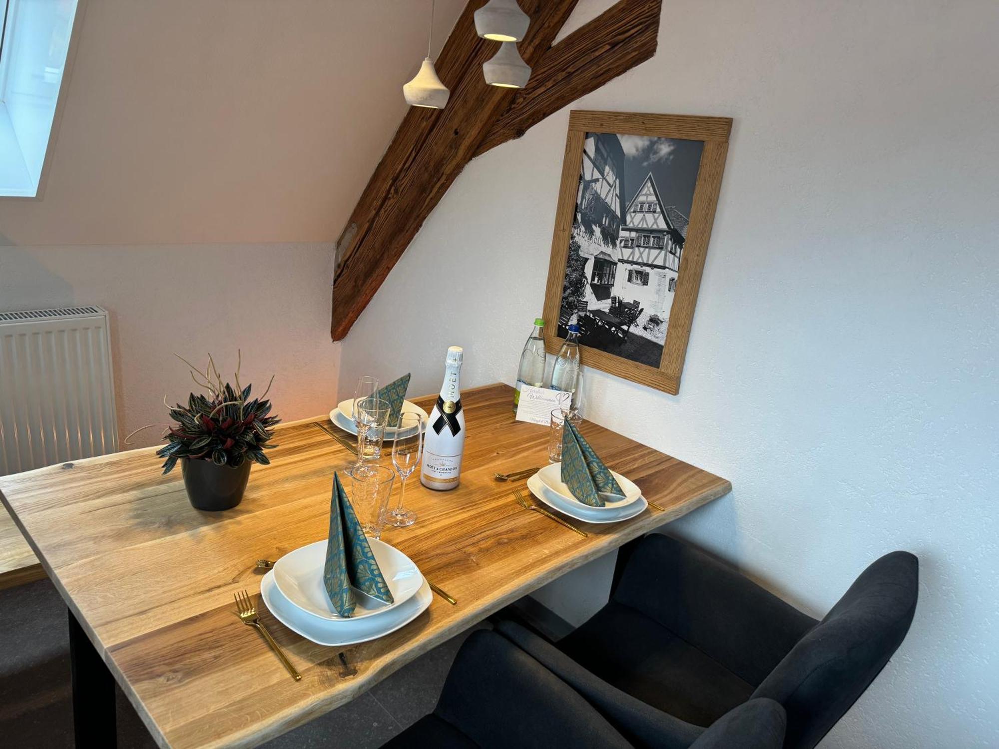 #Stadtspeicher - Suite Goldener Stern In Der Altstadt โรเทนบวร์ก อ็อบ แดร์เทาเบอร์ ภายนอก รูปภาพ