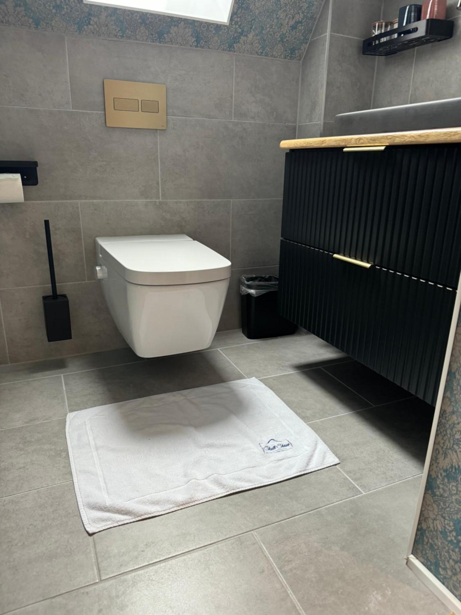 #Stadtspeicher - Suite Goldener Stern In Der Altstadt โรเทนบวร์ก อ็อบ แดร์เทาเบอร์ ภายนอก รูปภาพ