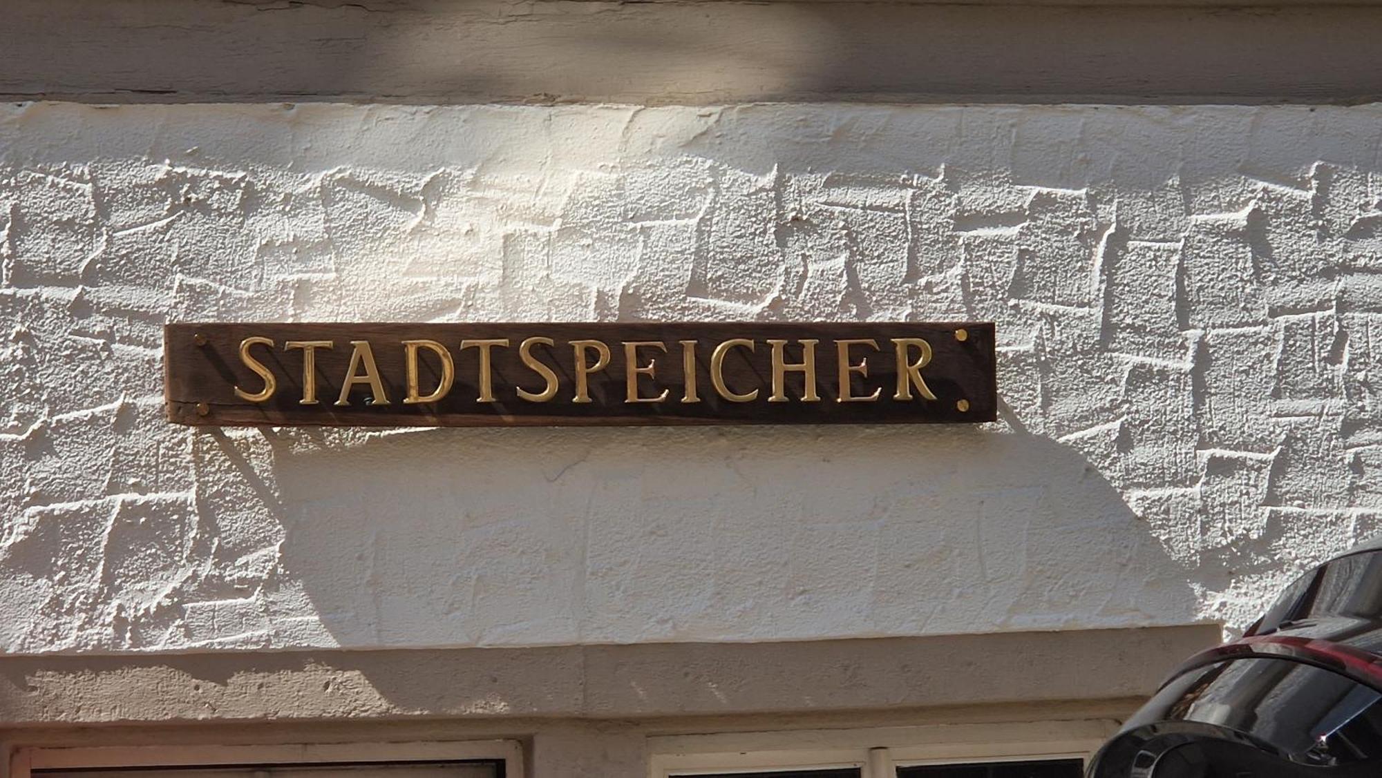 #Stadtspeicher - Suite Goldener Stern In Der Altstadt โรเทนบวร์ก อ็อบ แดร์เทาเบอร์ ภายนอก รูปภาพ